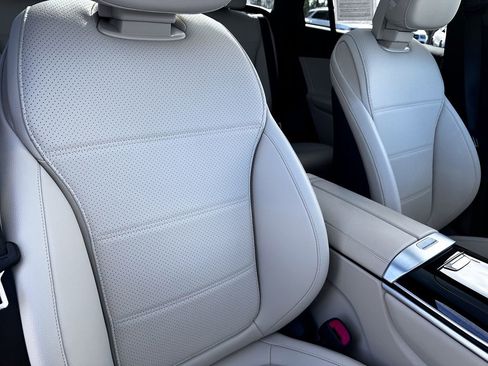 Certified 2025 Mercedes-Benz GLC 300 4MATIC image 36