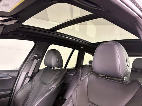 Used 2024 BMW X3 sDrive30i image 18