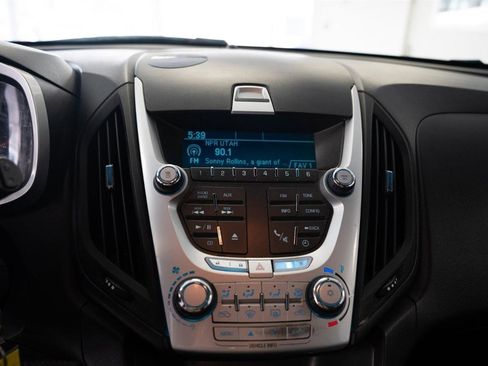 Used 2011 Chevrolet Equinox LT w/ Driver Convenience Package AWD/4WD image 14