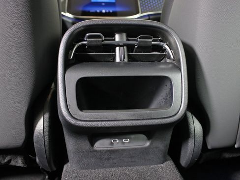 Certified 2025 Mercedes-Benz E 350 4MATIC Sedan image 30