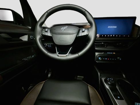 New 2026 Ford Bronco Sport Outer Banks w/ Sasquatch Outer Banks Package AWD/4WD image 29
