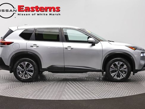Used 2023 Nissan Rogue SV AWD/4WD image 4