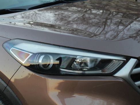 Used 2017 Hyundai Tucson Sport image 38