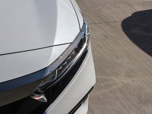 Used 2020 Honda Accord Sport image 14