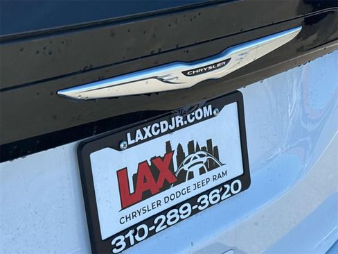New 2026 Chrysler Voyager LX image 5