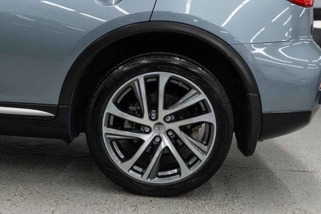 Used 2017 INFINITI QX50 2WD w/ Deluxe Touring Package image 30