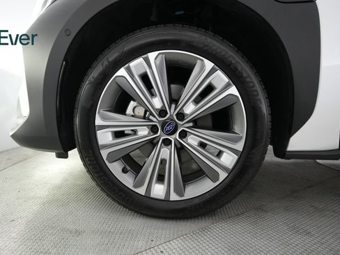 Used 2024 Subaru Solterra Touring w/ Touring Package image 19