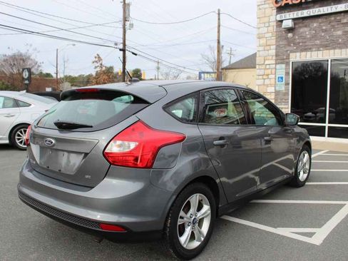 Used 2014 Ford Focus SE image 5