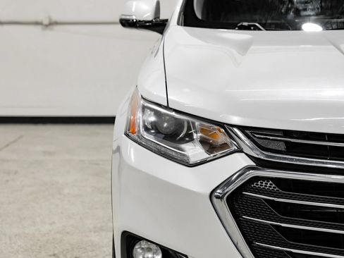 Used 2018 Chevrolet Traverse LT FWD image 63