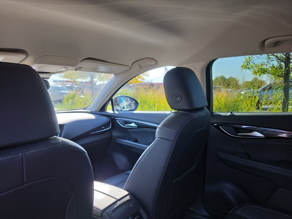 Used 2021 Buick Envision Essence FWD image 8