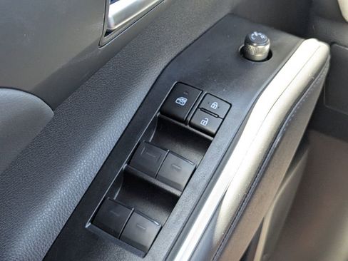 New 2026 Toyota Highlander XLE AWD/4WD image 22