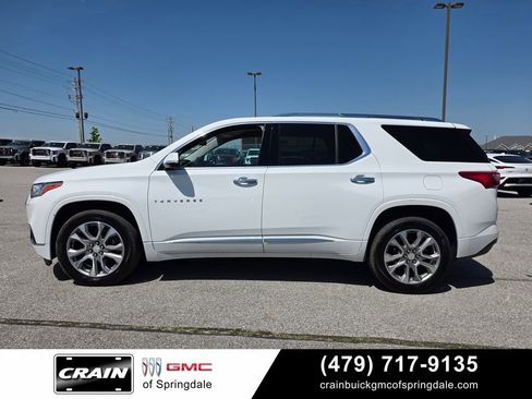 Used 2020 Chevrolet Traverse Premier AWD/4WD image 4