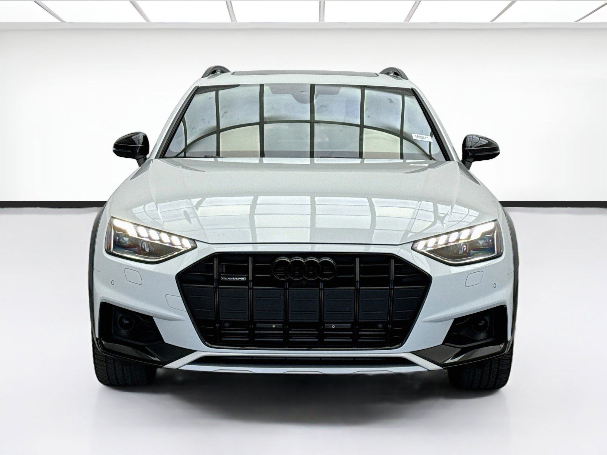 Used 2023 Audi A4 2.0T allroad Premium Plus w/ Premium Plus Package AWD/4WD image 2