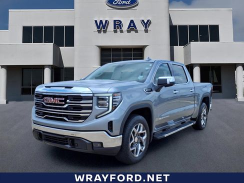 Used 2023 GMC Sierra 1500 SLT AWD/4WD image 1