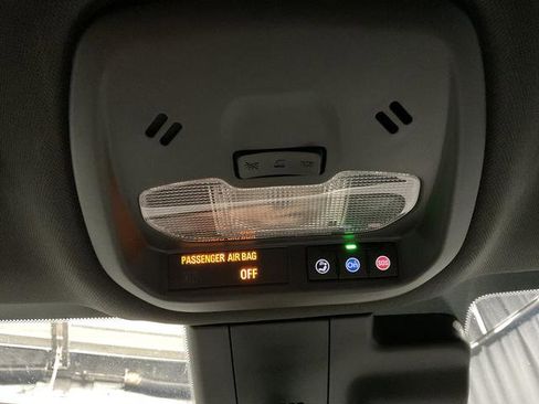 Used 2024 Buick Envista Preferred w/ Convenience I Package image 29