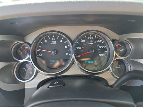 Used 2014 Chevrolet Silverado 2500 W/T image 11