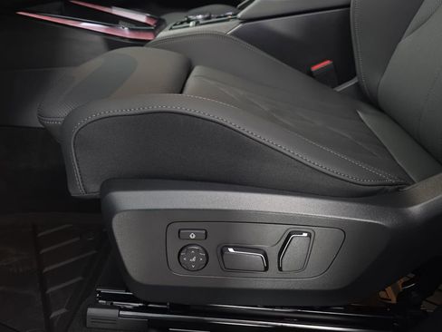 New 2026 BMW X3 xDrive30 w/ Premium Package AWD/4WD image 28