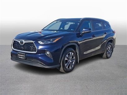 Used 2024 Toyota Highlander XLE