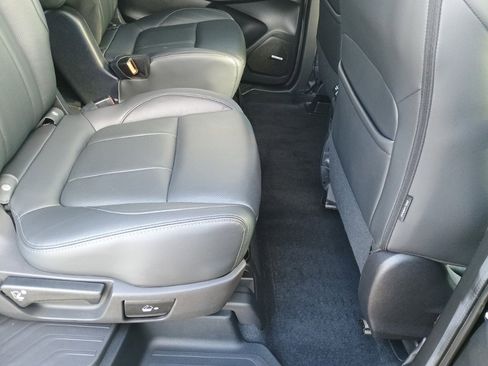 Certified 2024 Subaru Ascent Touring w/ Popular Package #2 image 22