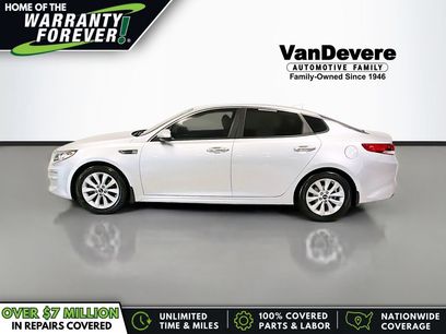 Used 2018 Kia Optima LX w/ 17" Alloy Wheels Package