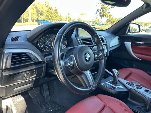Used 2015 BMW M235i Convertible image 4