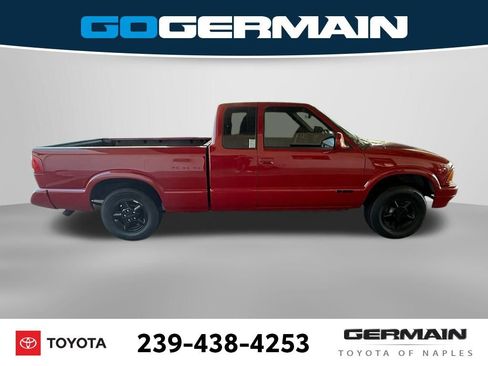 Used 1995 Chevrolet S10 Pickup LS image 9