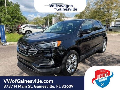 Used 2024 Ford Edge Titanium AWD/4WD image 3