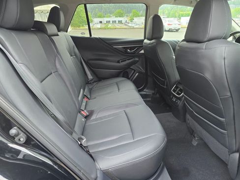 Certified 2025 Subaru Outback Touring XT AWD/4WD image 13