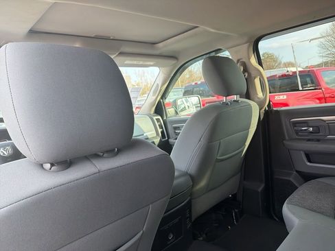 Used 2017 RAM 1500 Big Horn image 30