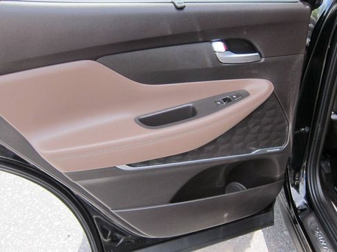 Used 2023 Hyundai Santa Fe Limited AWD/4WD image 20