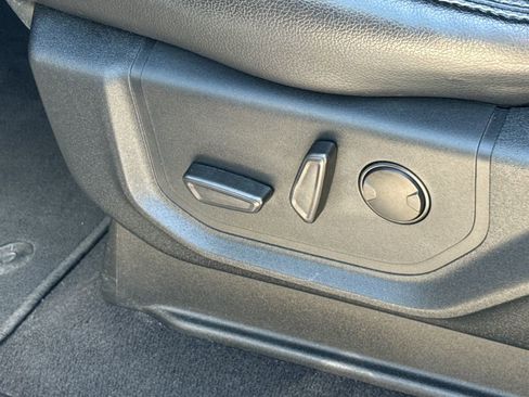 Used 2020 Ford F250 Lariat w/ Lariat Value Package AWD/4WD image 25