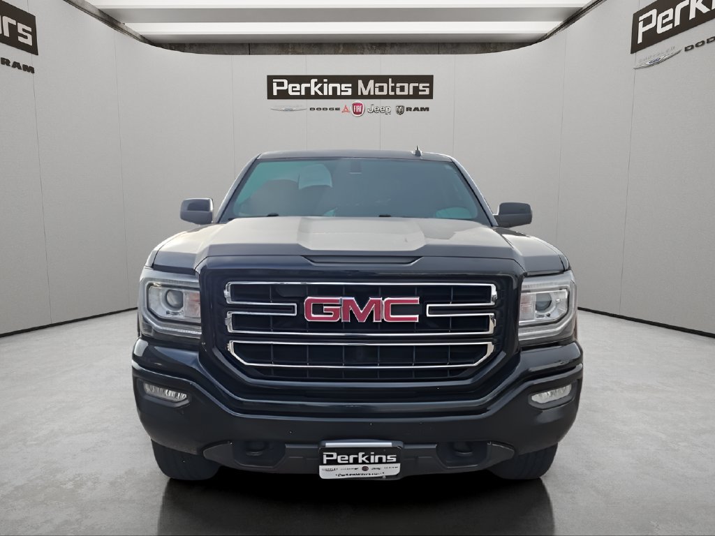 Used 2017 GMC Sierra 1500 SLE w/ Elevation Edition AWD/4WD image 8