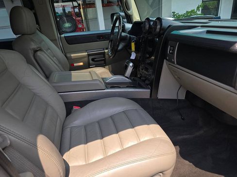 Used 2003 HUMMER H2 w/ Preferred Equipment Group AWD/4WD image 21