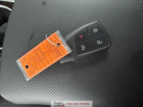Used 2025 Chevrolet Equinox LT FWD image 48