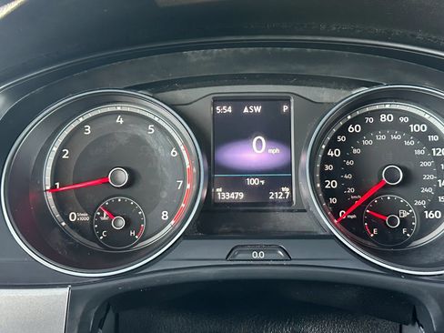 Used 2018 Volkswagen Atlas SE FWD image 4