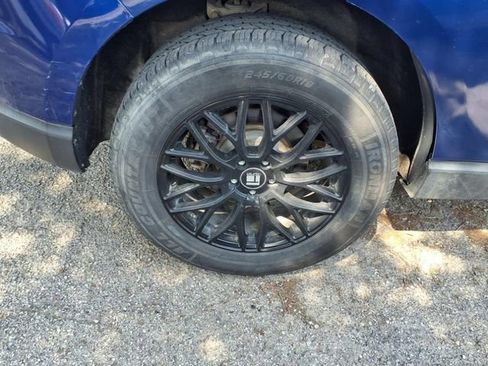 Used 2015 Ford Edge SEL w/ Equipment Group 201A image 6