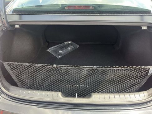 Certified 2024 Hyundai Elantra SEL FWD image 10
