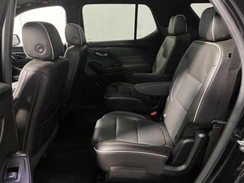 Used 2023 Chevrolet Traverse Premier AWD/4WD image 25