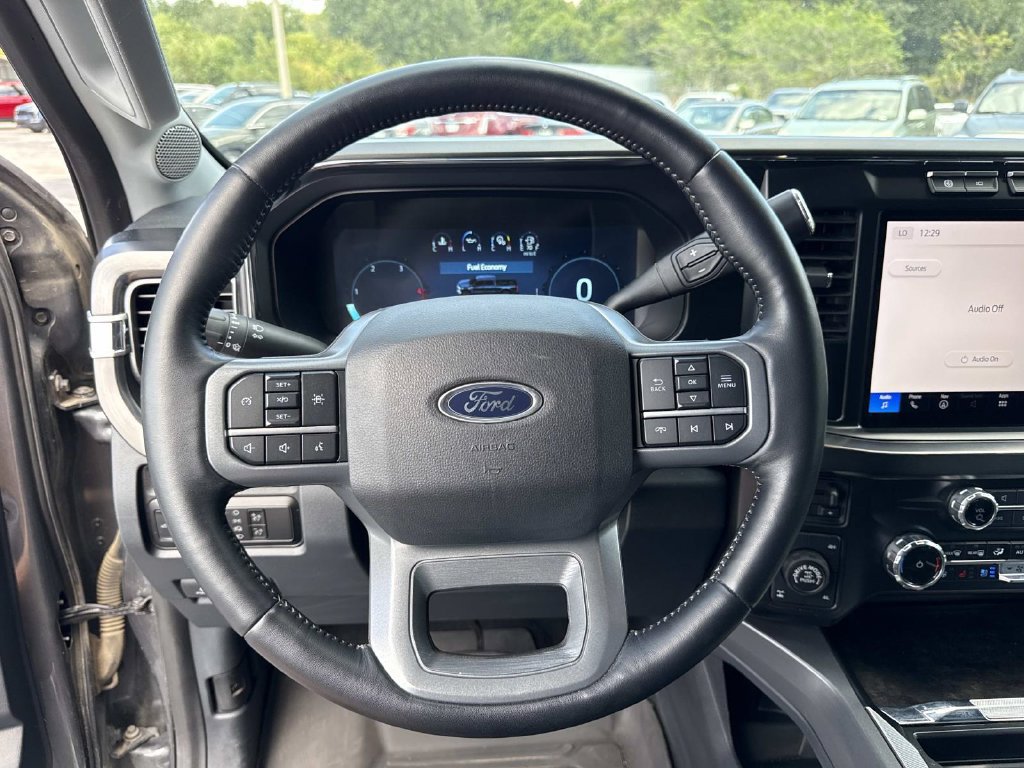 Used 2024 Ford F350 Lariat w/ Tremor Off-Road Package AWD/4WD image 26