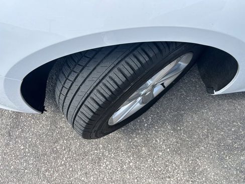 Used 2022 Chevrolet Malibu LS image 35