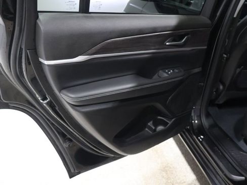 Used 2023 Jeep Grand Cherokee L Limited w/ Trailer Tow Group (B) image 20