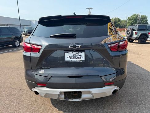 Used 2022 Chevrolet Blazer LT w/ LPO, Black Accent Package FWD image 4