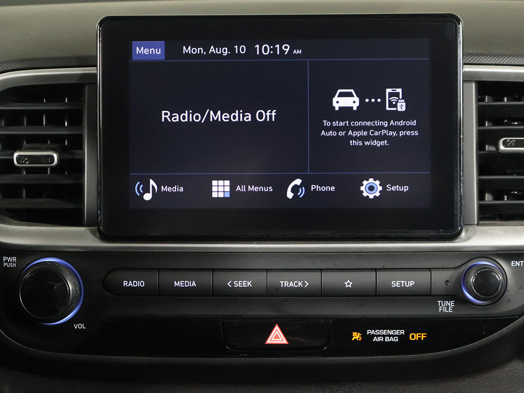 Certified 2024 Hyundai Venue SEL FWD image 37
