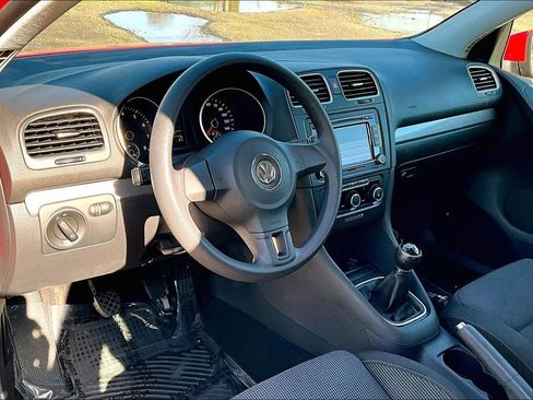 Used 2012 Volkswagen Golf 2-Door image 18