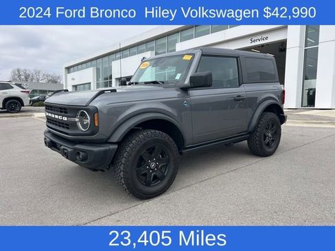 Used 2024 Ford Bronco Black Diamond image 1