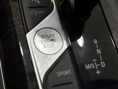 Used 2020 BMW 330i xDrive Sedan w/ Premium Package image 16