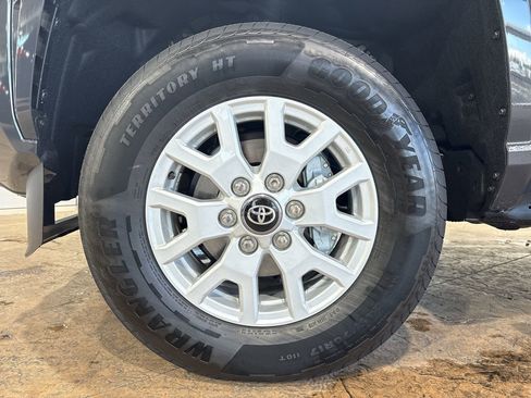 New 2025 Toyota Tacoma SR5 image 10