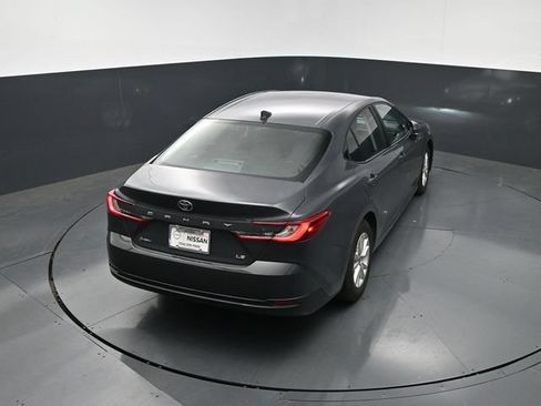 Used 2025 Toyota Camry Hybrid FWD image 22
