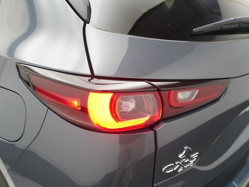 Used 2025 MAZDA CX-5 Carbon Edition image 33