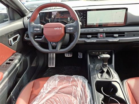 New 2025 Kia K4 GT-Line Turbo image 6
